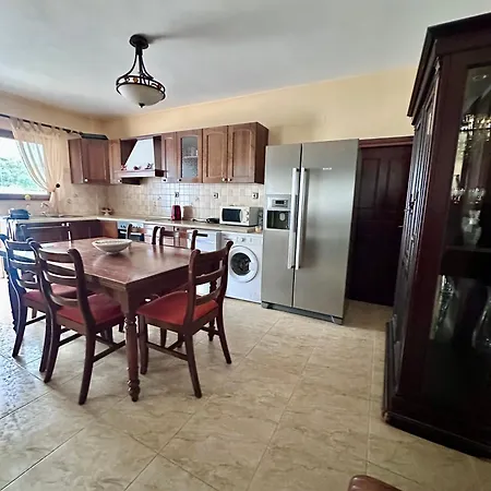 Holiday home House Into A Paradise Of